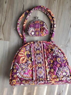 Vera Bradley Eloise Kisslock Bag & Matching Double kisslock Coin Wallet Sunset